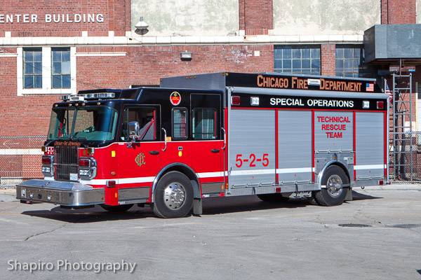 Chicago Fire Department Special Operations Command fire truck pictures apparatus photos Larry Shapiro shapirophotography.net